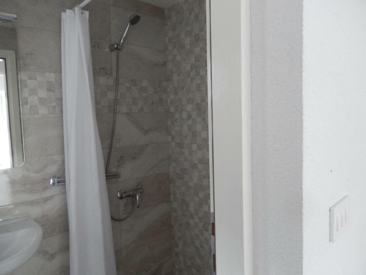 New App For 2 Apartment